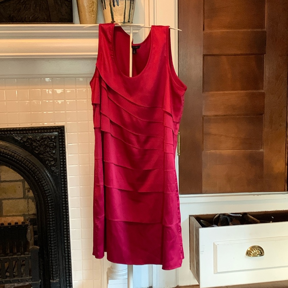 Tommy Hilfiger Bridgette tiered shift dress. Worn a few times.